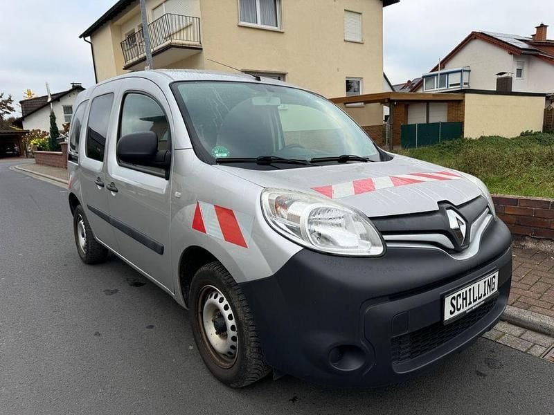 Grau Gebraucht 2016 Renault Kangoo Van / Kleinbus | 7.990 € (Superpreis) - Bild 1/4