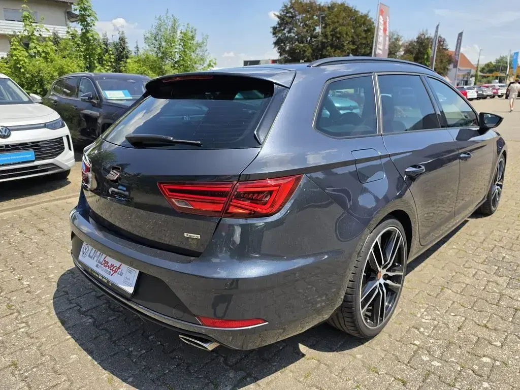 Gebraucht Seat Leon ST 4Drive 300 PS (220 kW) 2020 Grau Kombi