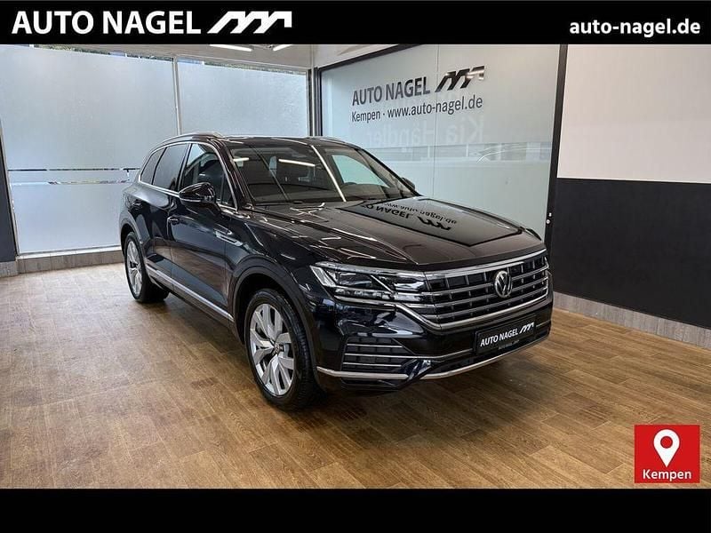 Schwarz Gebraucht 2018 VW Touareg Elegance SUV | 36.886 € (Guter Preis) - Bild 1/4