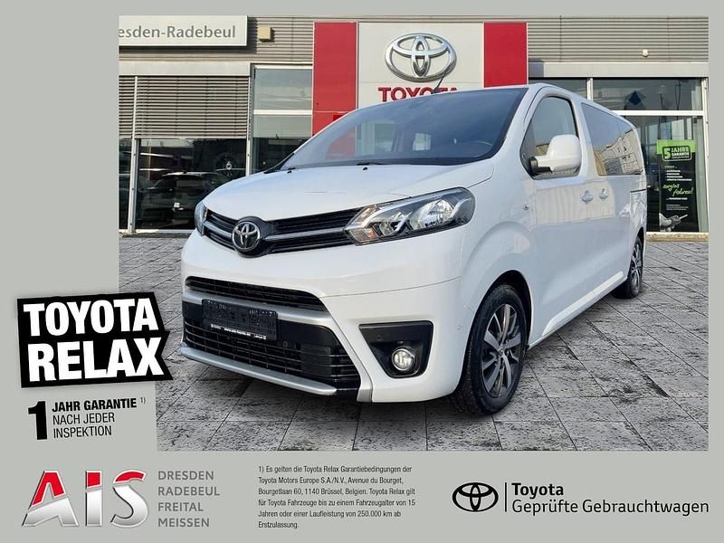 Icy white Gebraucht 2023 Toyota Proace Verso Team Kombi | 37.990 € (Guter Preis) - Bild 1/3