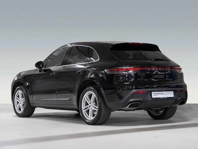 Gebraucht Porsche Macan 265 PS (194 kW) 2024 Schwarz SUV