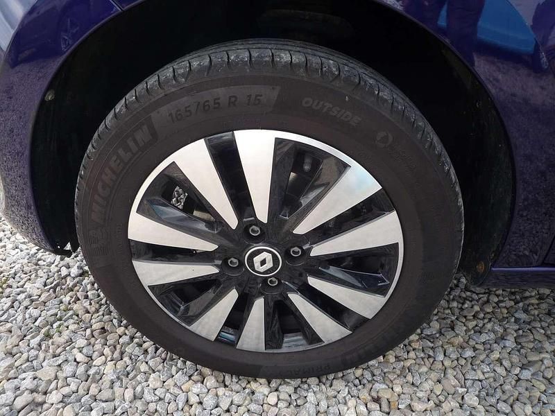 Gebraucht Renault Twingo 71 PS (52 kW) 2018 Ultraviolett Kleinwagen