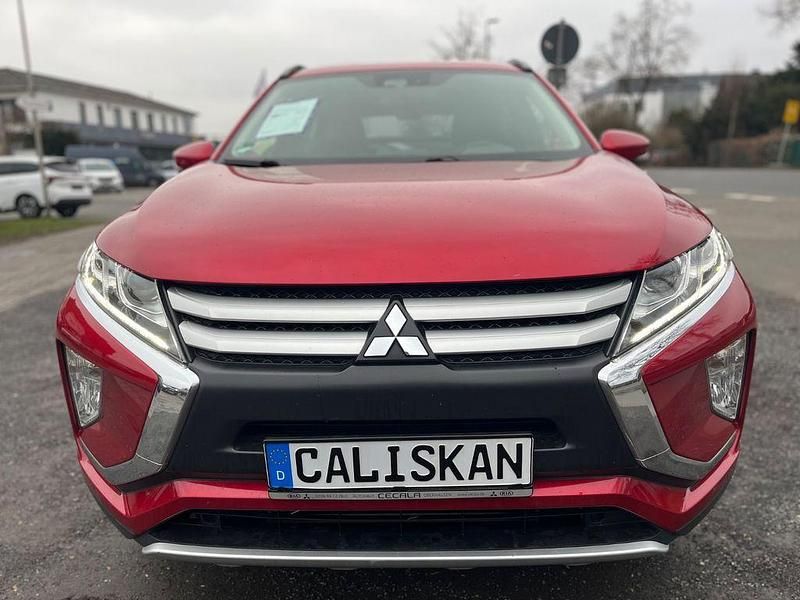 Gebraucht Mitsubishi Eclipse Cross Diamant Edition 163 PS (119 kW) 2020 Rot SUV