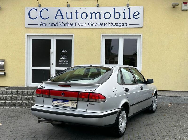 Gebraucht Saab 900 131 PS (96 kW) 1997 Silber metallic Kleinwagen