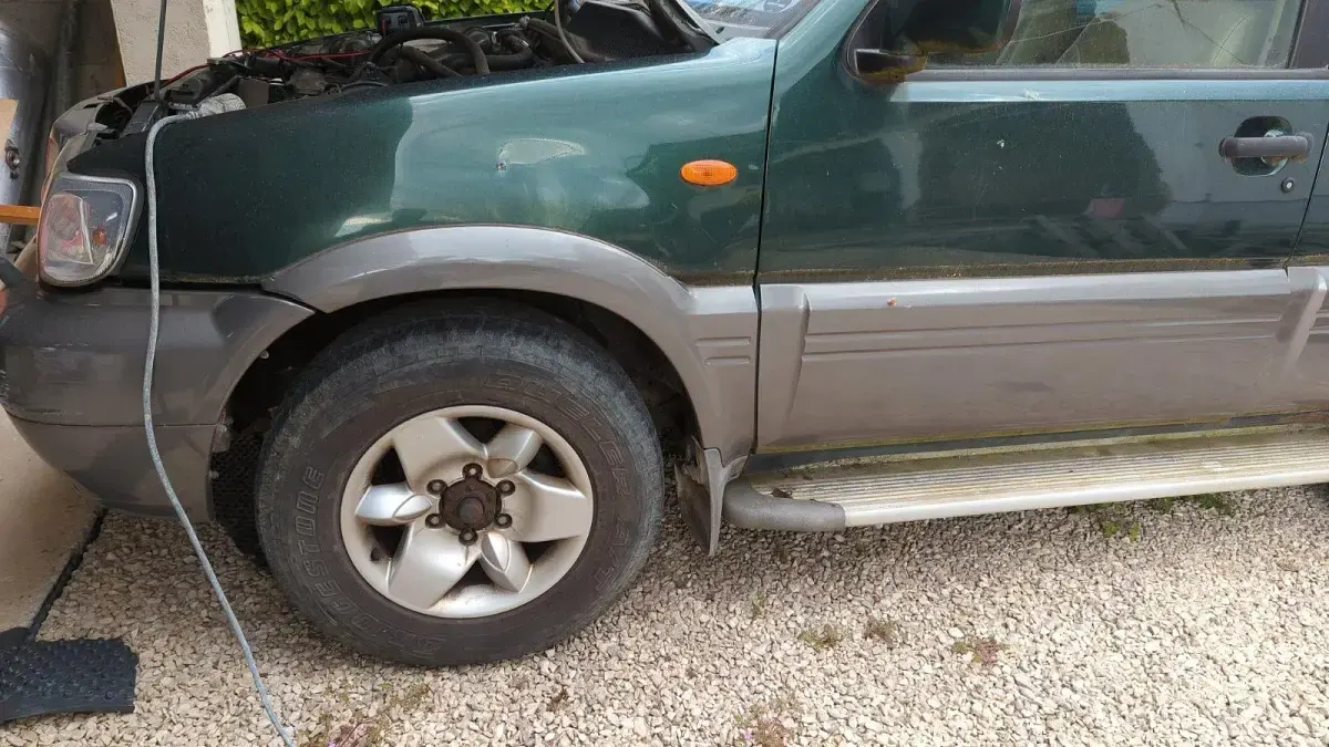Gebraucht Nissan Terrano 154 PS (113 kW) 2004 Grün SUV