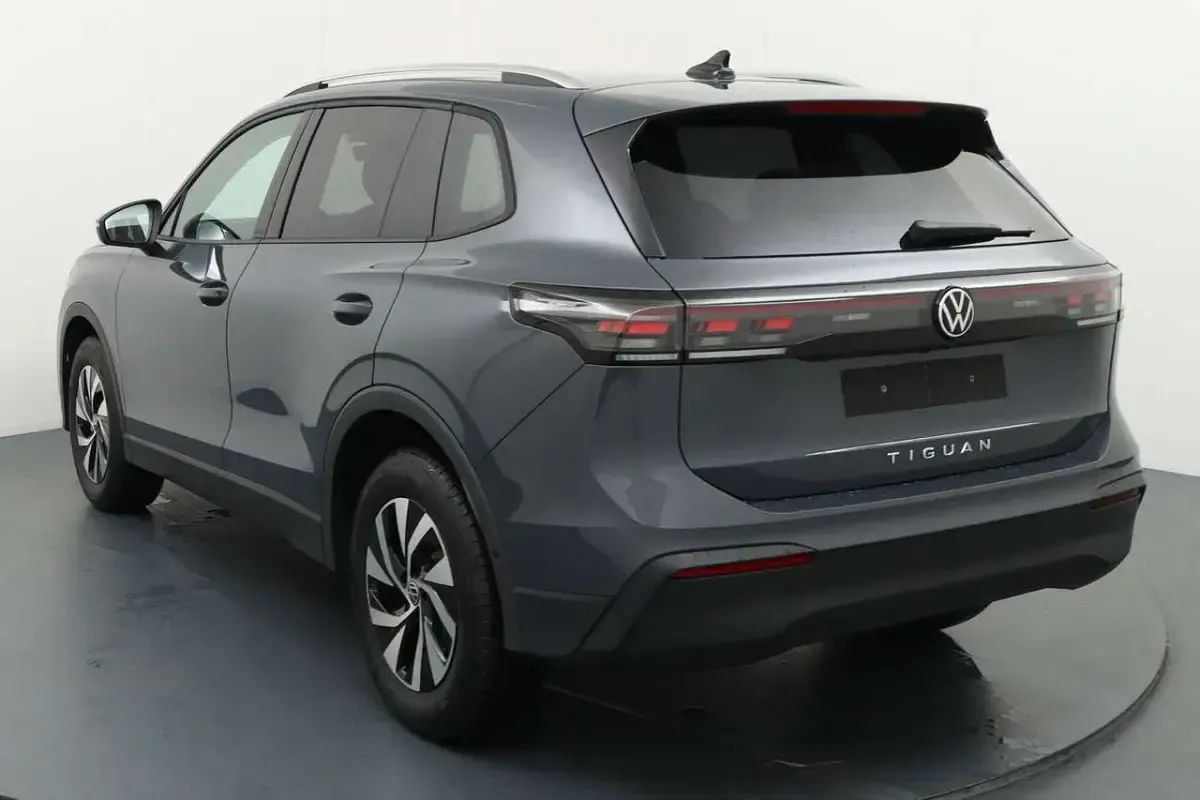Nowe VW Tiguan Edition 150 KM (110 kW) 2026 Szary SUV