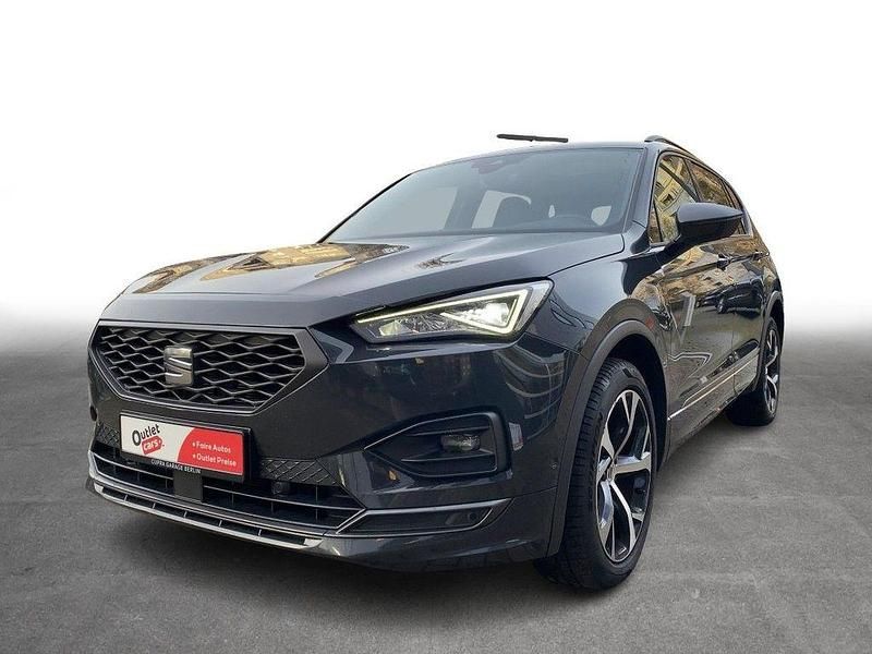Grau Gebraucht 2022 Seat Tarraco 4Drive SUV | 22.669 € (Superpreis) - Bild 1/4