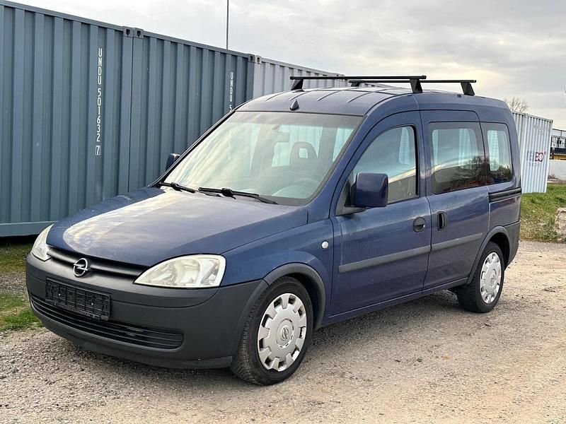Gebraucht Opel Combo 100 PS (73 kW) 2008 Blau Van / Kleinbus
