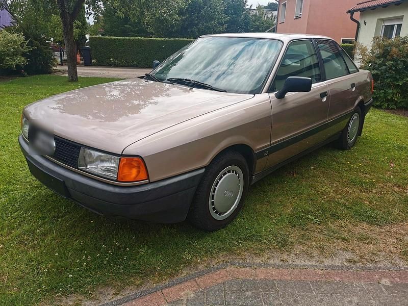 Andere außenfarben Gebraucht 1986 Audi 80 Limousine | 3.500 € - Bild 1/4