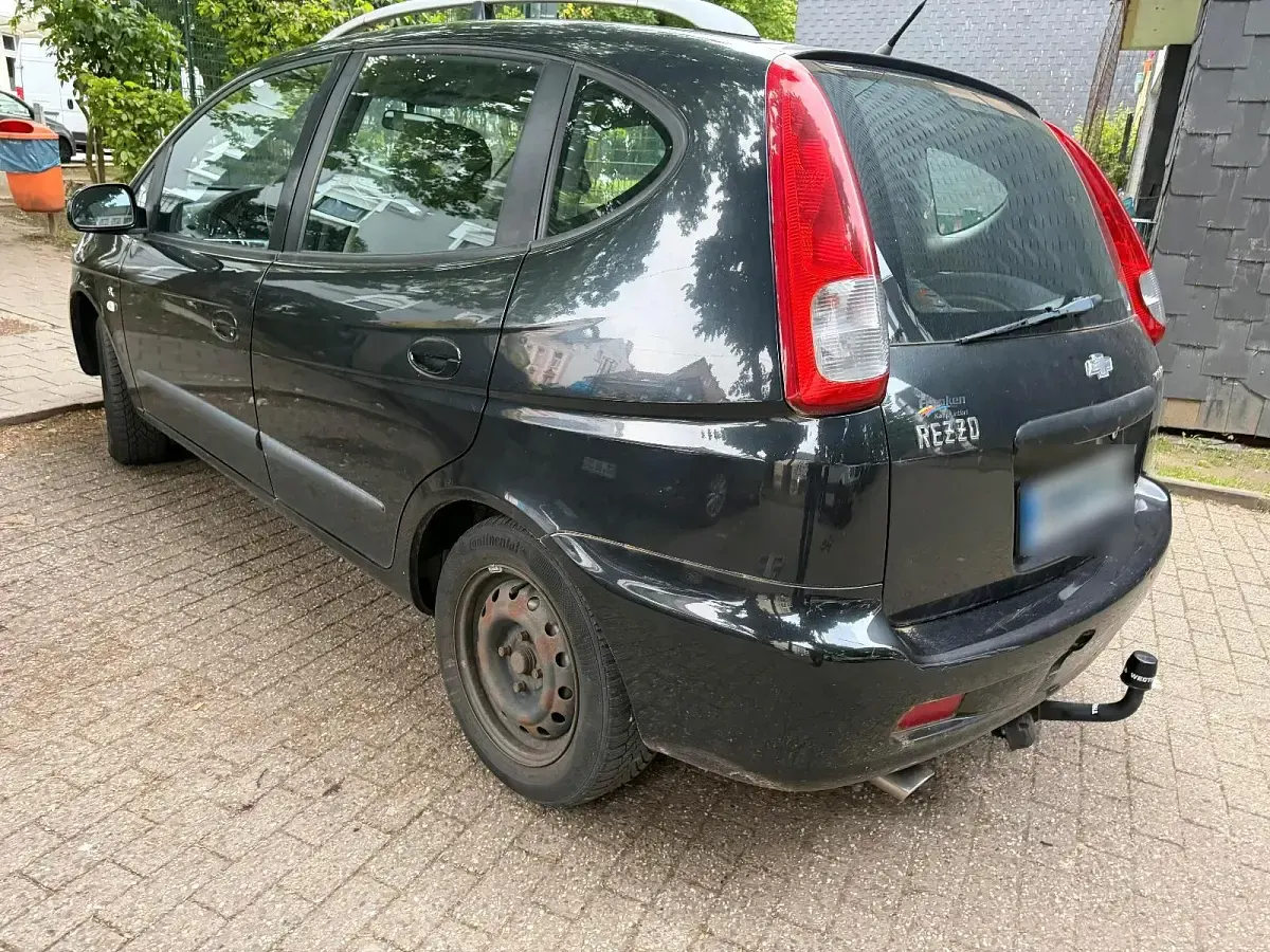 Gebraucht Chevrolet Tacuma 107 PS (78 kW) 2008 Schwarz Van / Kleinbus
