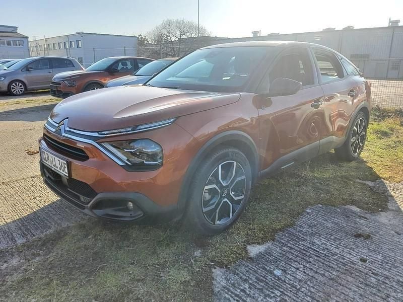 Orange Gebraucht 2022 Citroën e-C4 Feel Limousine | 15.989 € (Guter Preis) - Bild 1/3