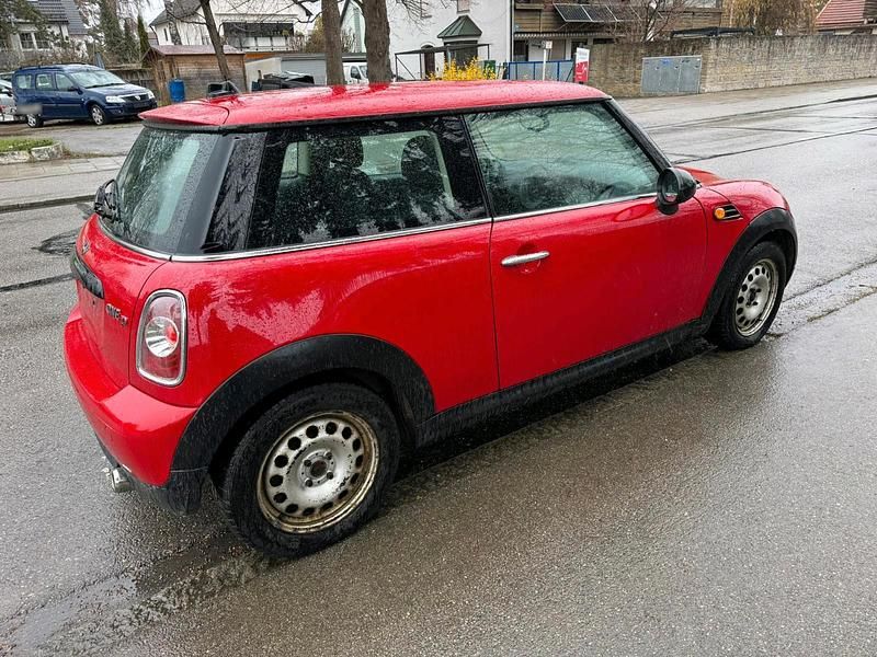 Gebraucht Mini One D 90 PS (66 kW) 2012 Rot Kleinwagen