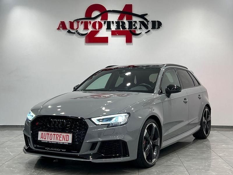 Grau Gebraucht 2020 Audi RS3 Sportback Sport Kleinwagen | 48.900 € (Fairer Preis) - Bild 1/4