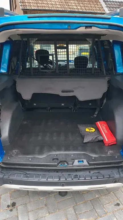 Gebraucht Dacia Dokker Stepway 131 PS (96 kW) 2021 Blau Van / Kleinbus