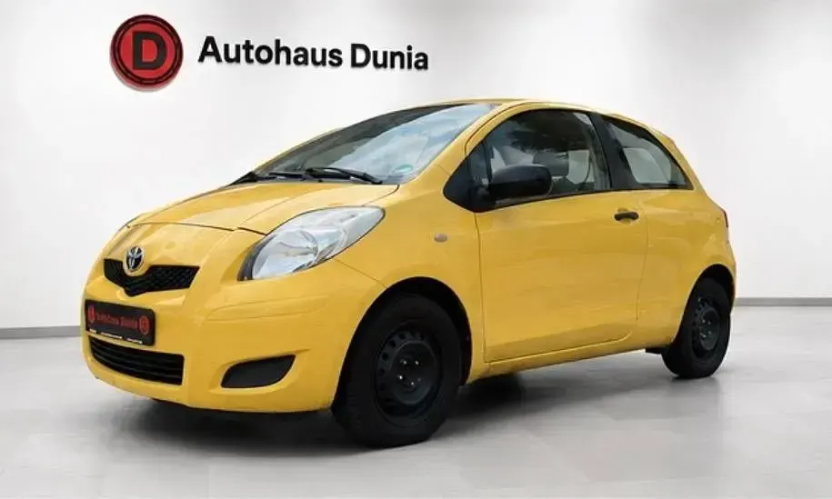 Gebraucht Toyota Yaris Cool 101 PS (74 kW) 2009 Gelb Kleinwagen
