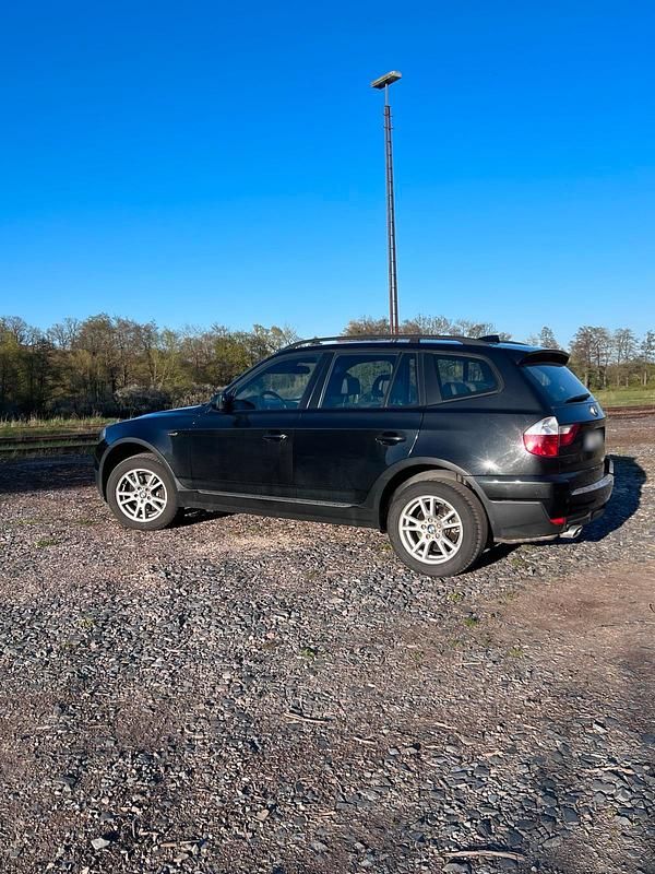 Second-hand BMW X3 Basis 177 CP (130 kW) 2009 Negru SUV