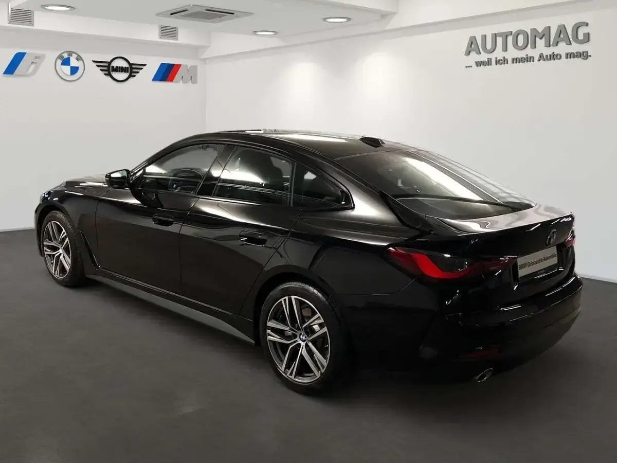 Gebraucht BMW 430 Sport Line 245 PS (180 kW) 2024 Schwarz Coupé