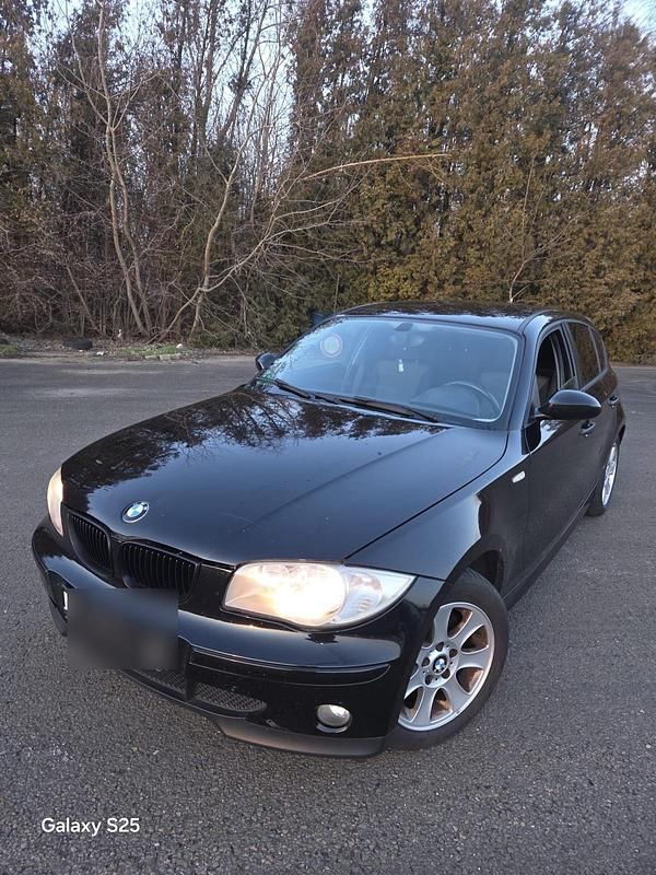 Gebraucht BMW 116 116 PS (85 kW) 2006 Schwarz Kleinwagen