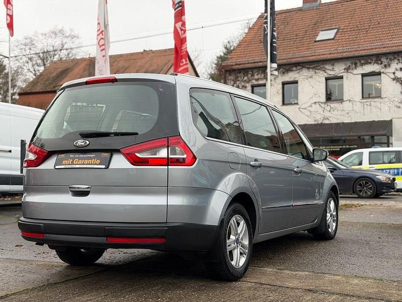 Gebraucht Ford Galaxy Titanium 140 PS (102 kW) 2012 Grau Van / Kleinbus