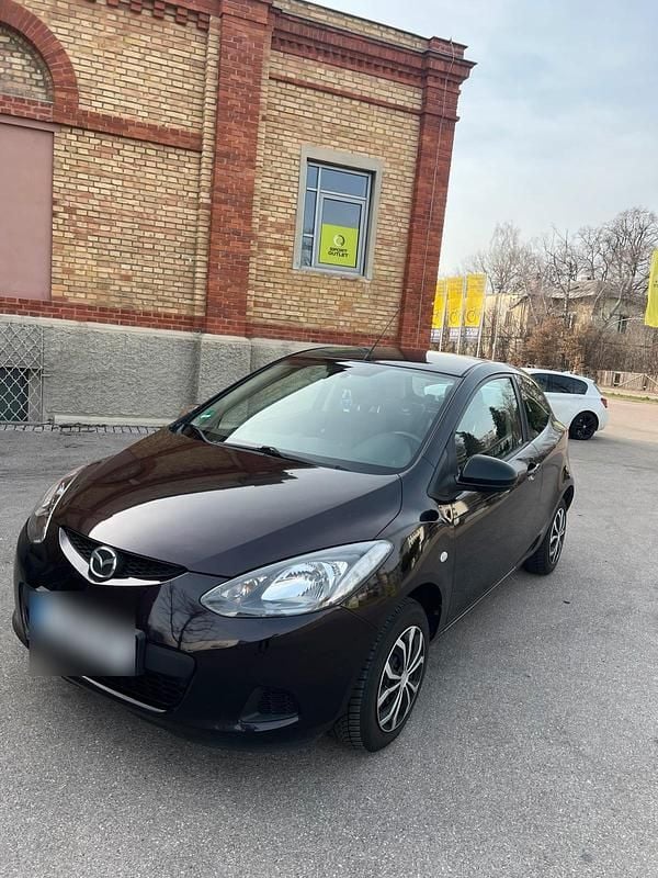 Gebraucht Mazda 2 75 PS (55 kW) 2008 Braun Kleinwagen