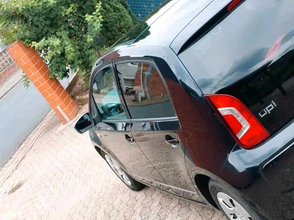 Gebraucht VW up! Black Edition 75 PS (55 kW) 2012 Schwarz Kleinwagen