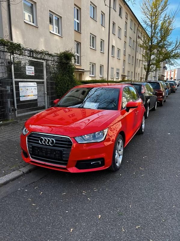 Rot Gebraucht 2019 Audi A1 Sport Kleinwagen | 12.000 € (Superpreis) - Bild 1/4