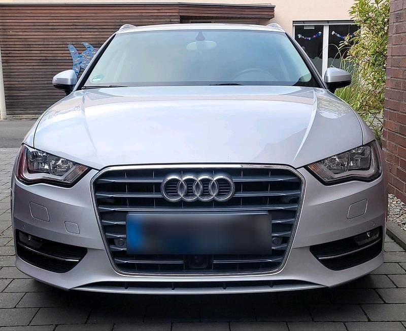 Gebraucht Audi A3 Ambiente 122 PS (89 kW) 2013 Silber Kombi