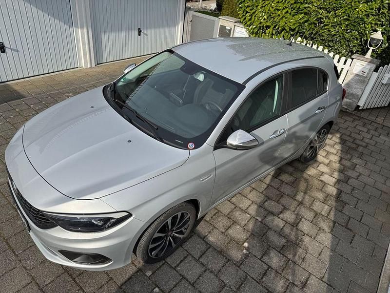 Gebraucht Fiat Tipo 120 PS (88 kW) 2020 Silber Limousine