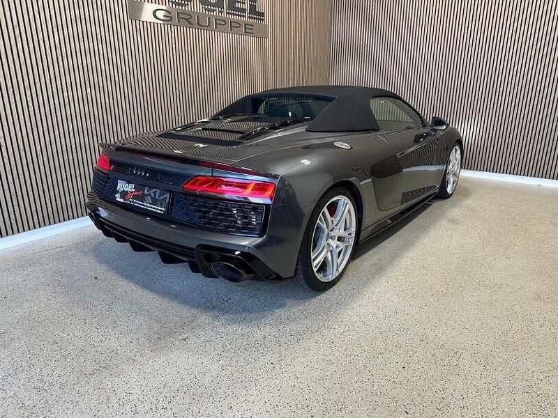 Gebraucht Audi R8 Coupé Ambiente 456 PS (335 kW) 2019 Grau Coupé