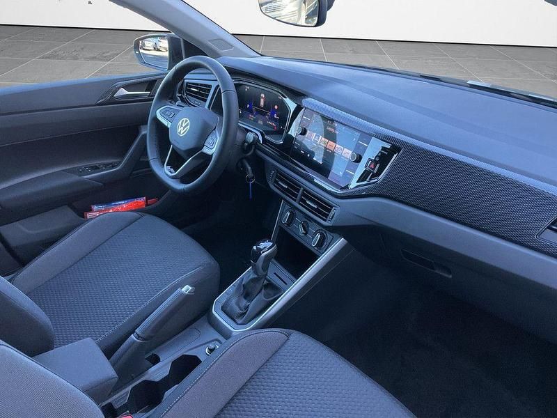 Neu VW Polo Life 95 PS (69 kW) 2026 Schwarz Kleinwagen