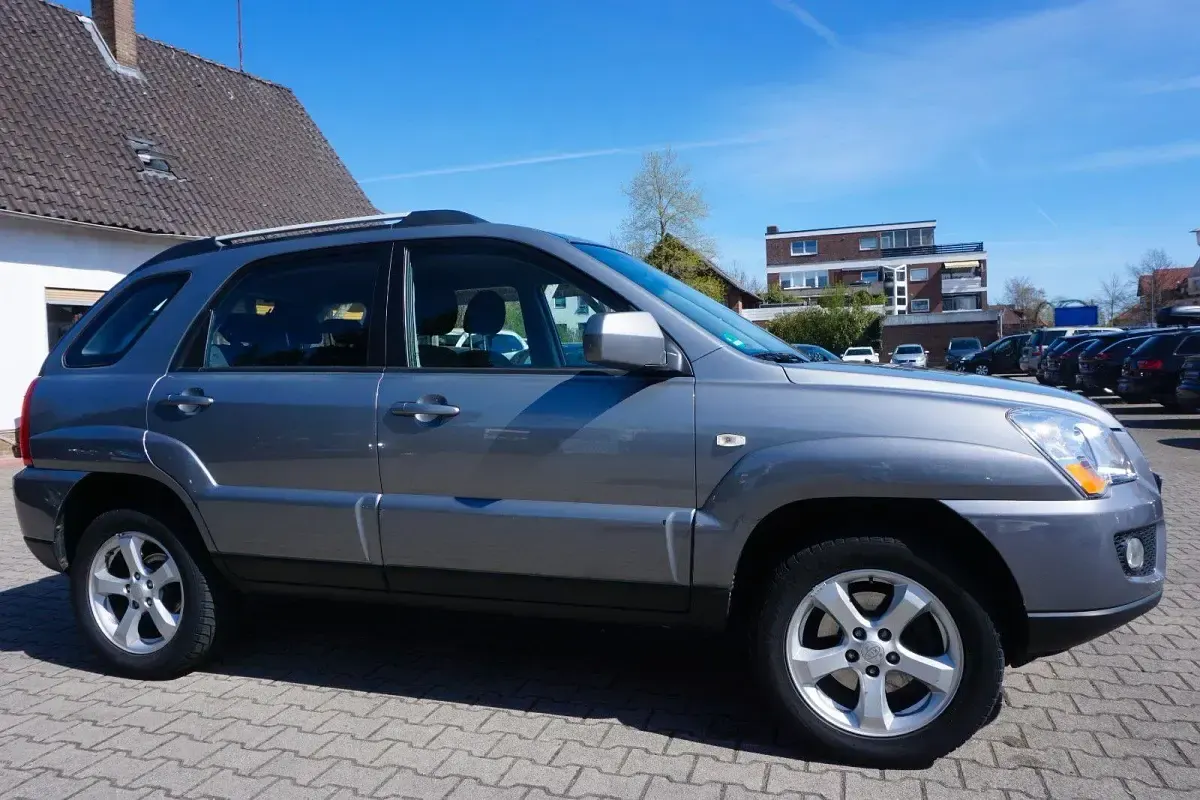 Gebraucht Kia Sportage EX 150 PS (110 kW) 2010 Gold SUV