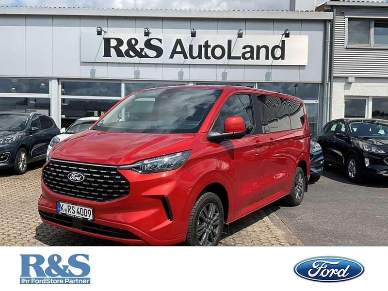 Rot Gebraucht 2025 Ford Tourneo Custom Titanium Van / Kleinbus | 59.900 € - Bild 1/4
