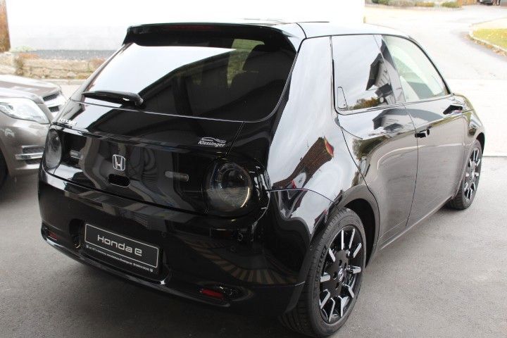 Gebraucht Honda e Advance 113 kW (154 PS) 2020 Crystal black pearl Kleinwagen