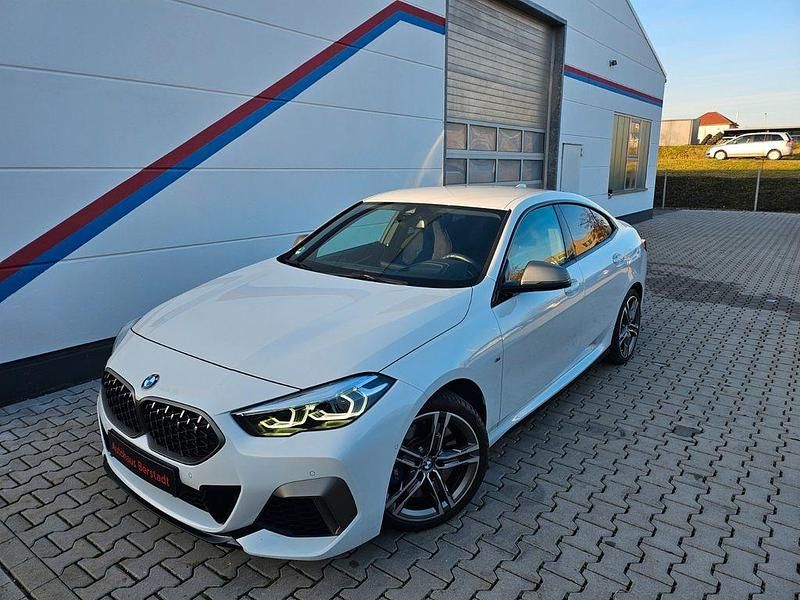 Gebraucht BMW M235 M Sport 306 PS (225 kW) 2021 Weiß Coupé