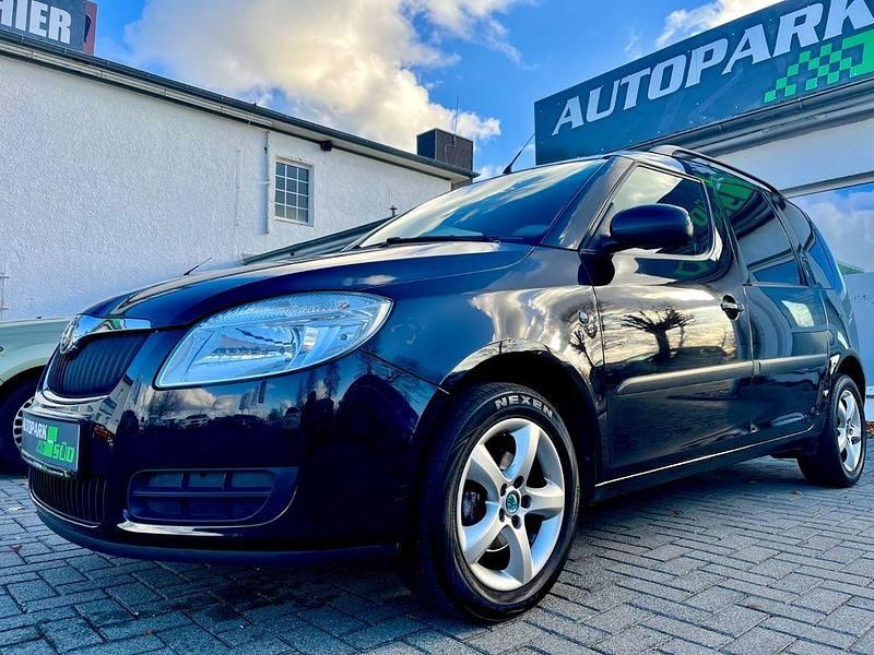 Schwarz Gebraucht 2010 Skoda Roomster Style Van / Kleinbus | 5.990 € (Fairer Preis) - Bild 1/4