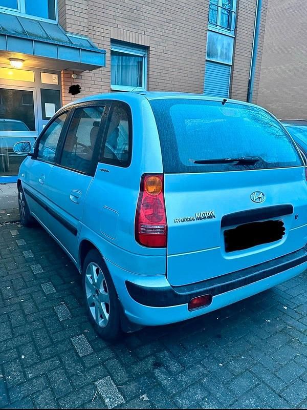 Gebraucht Hyundai Matrix 122 PS (89 kW) 2004 Grau Van / Kleinbus