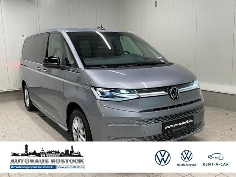 Second-hand VW Multivan Style 150 CP (110 kW) 2024 Argintiu Monovolum