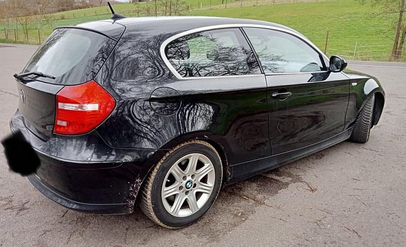 Gebraucht BMW 118 Coupé 143 PS (105 kW) 2009 Schwarz Coupé