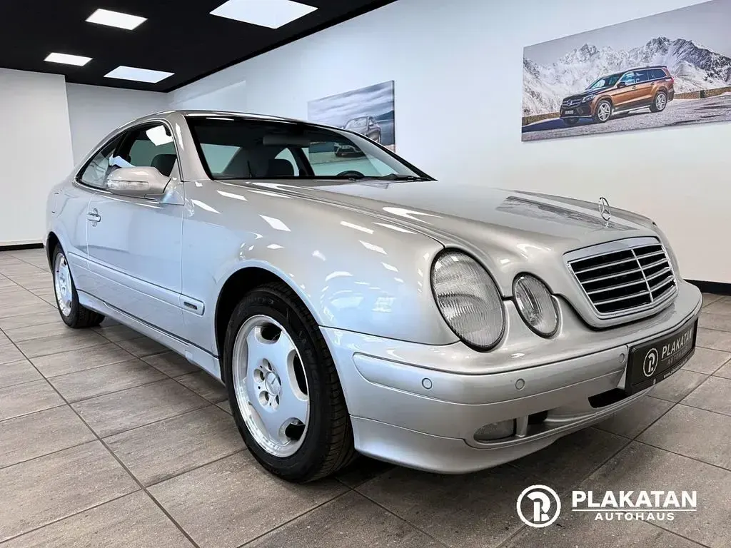 Gebraucht Mercedes CLK320 Elegance 218 PS (160 kW) 2000 Silber Coupé