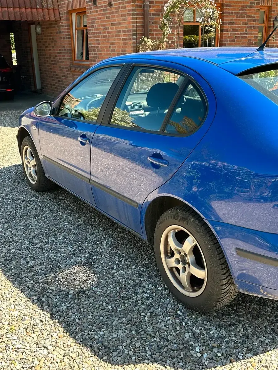 Gebraucht Seat Leon 105 PS (77 kW) 2004 Blau Kleinwagen