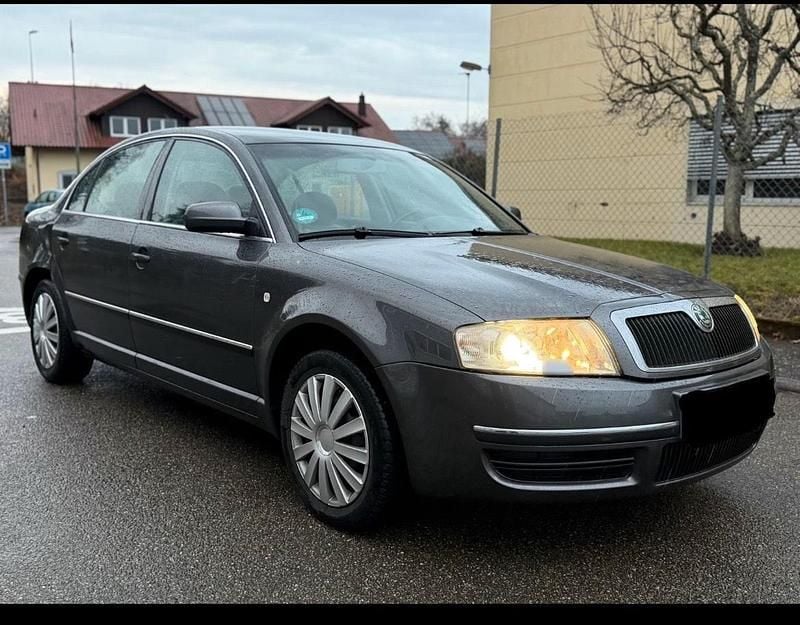 Gebraucht Skoda Superb 163 PS (119 kW) 2004 Andere farben Limousine