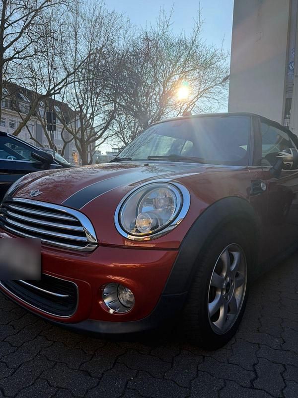 Gebraucht Mini Cooper Cabriolet 122 PS (89 kW) 2010 Orange Cabrio