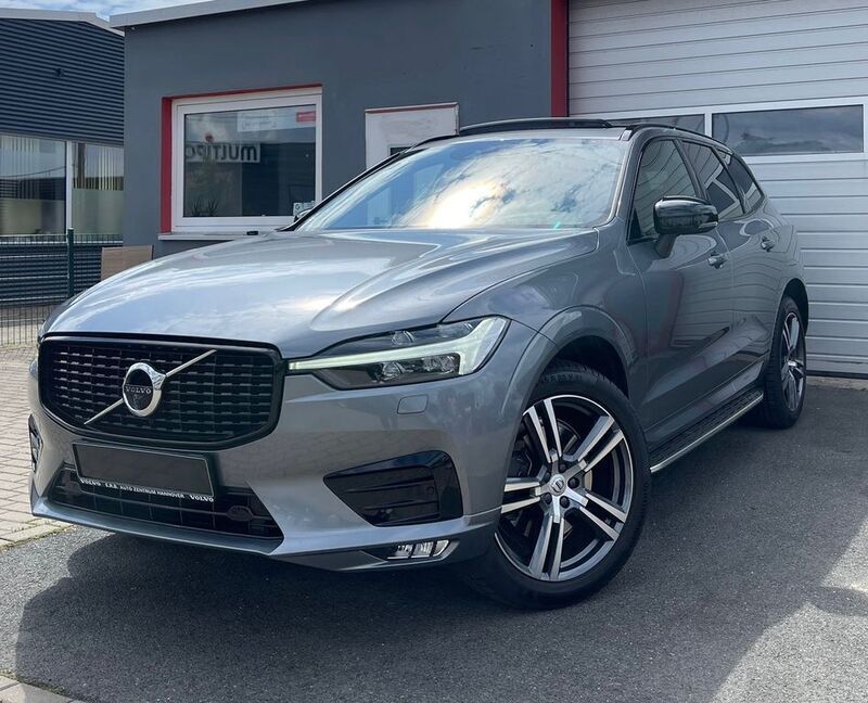 Grau Gebraucht 2021 Volvo XC60 R-Design SUV | 34.900 € - Bild 1/4