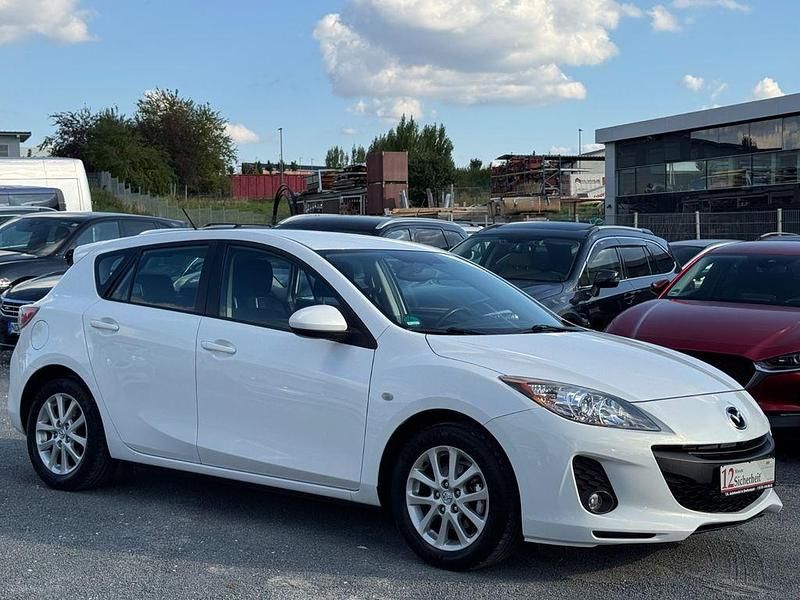 Gebraucht Mazda 3 Edition 105 PS (77 kW) 2012 Weiß Limousine