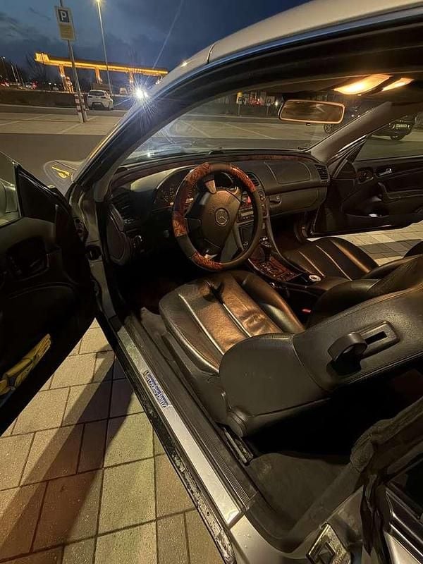 Gebraucht Mercedes CLK320 Elegance 218 PS (160 kW) 1999 Silber Coupé