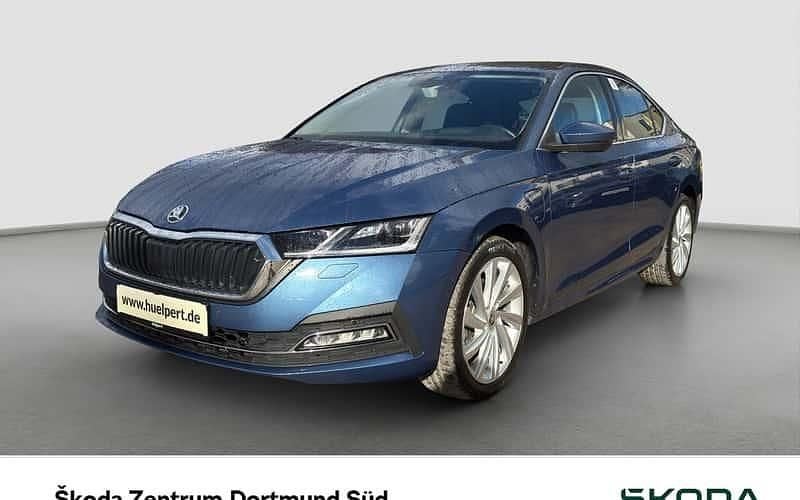 Blau Gebraucht 2020 Skoda Octavia Style Limousine | 20.665 € (Fairer Preis) - Bild 1/4