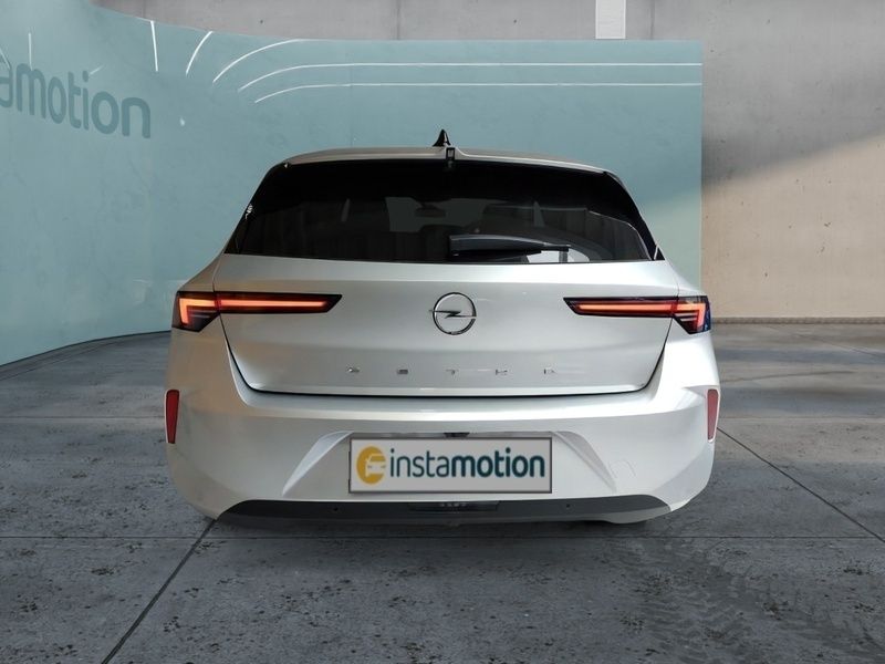 Gebraucht Opel Astra Enjoy 110 PS (80 kW) 2024 Silber