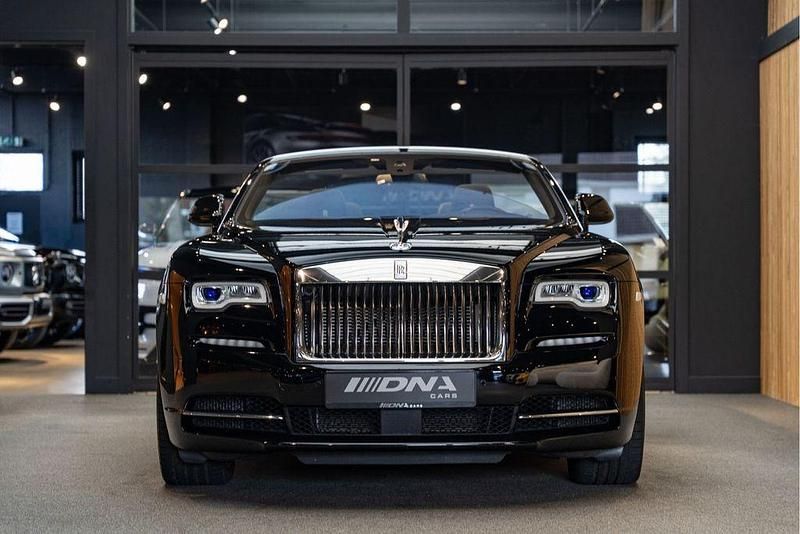 Usata Rolls Royce Dawn 562 CV (413 kW) 2017 Nero Cabrio