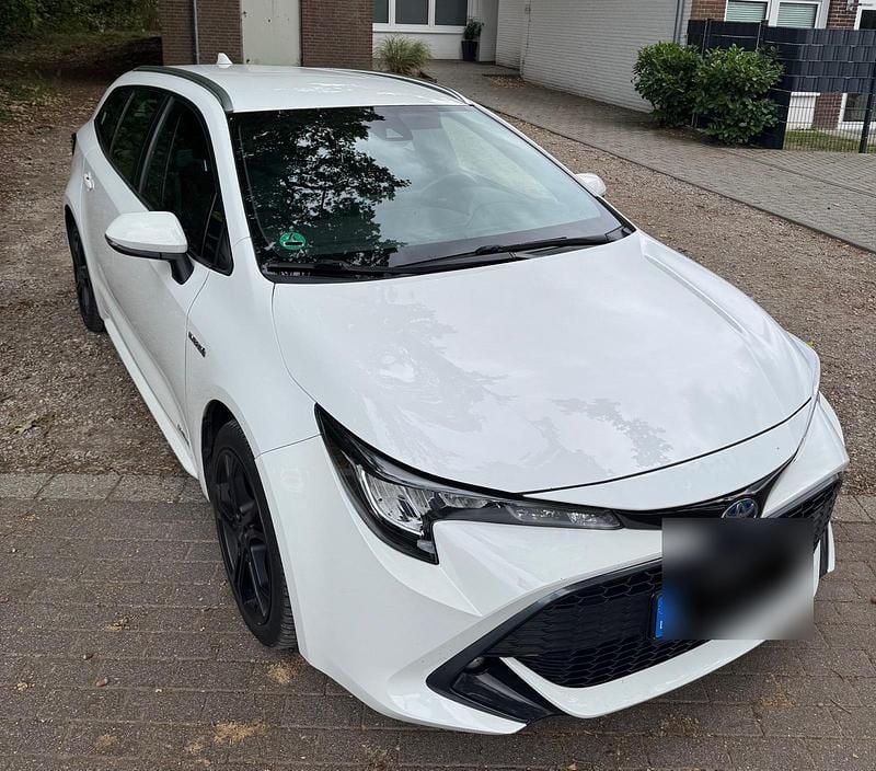 Weiß Gebraucht 2020 Toyota Corolla Business Edition Kombi | 17.100 € (Superpreis) - Bild 1/4
