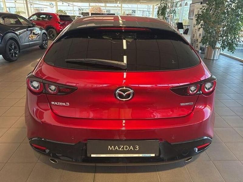 Gebraucht Mazda 3 150 PS (110 kW) 2022 Rot Limousine